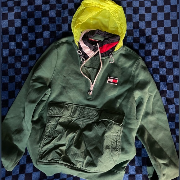 Tommy Hilfiger Other - Tommy Hilfiger sweatshirt